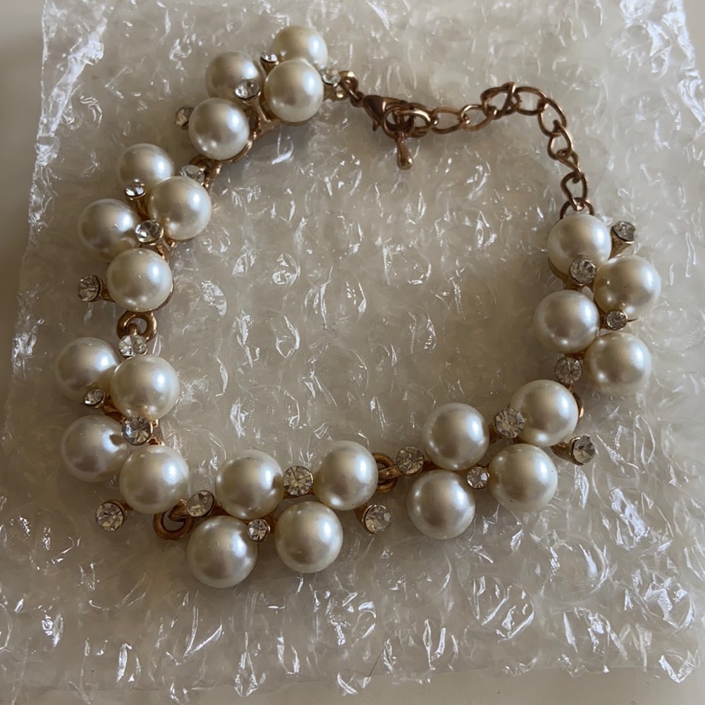 Vintage pearl bracelet